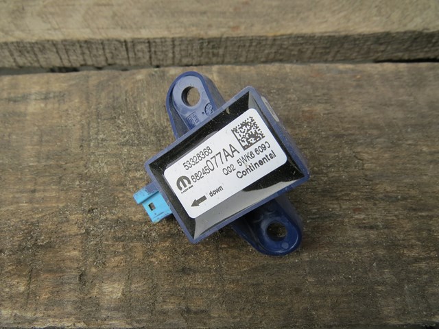 Датчик Айрбег передній 68245077AA CHRYSLER
