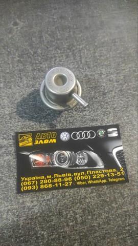 Регулятор тиску палива в паливній рейці Фольксваген Венто