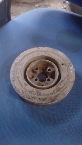 Демпфер колінвалу 028105243T VAG