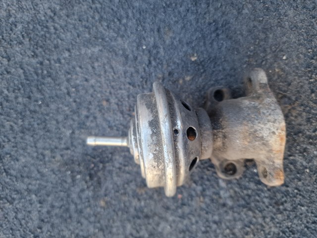 Клапан EGR 028131501E VAG