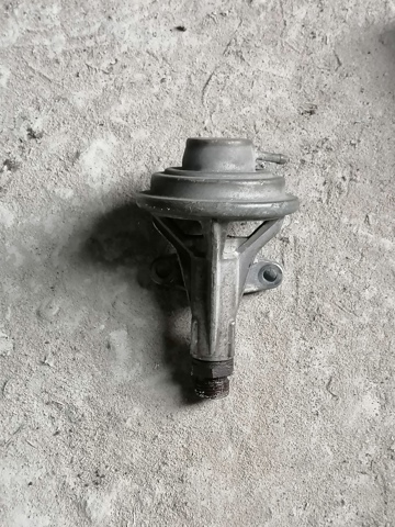Клапан EGR 037131501D VAG