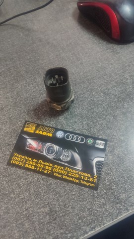 Термо-датчик включення вентилятора радіатора Фольксваген Лупо