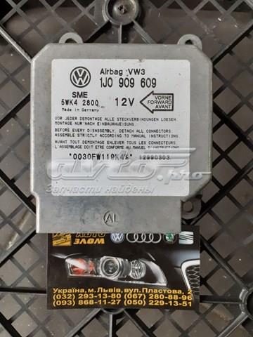 Блок управління airbag 1J0909609 VAG