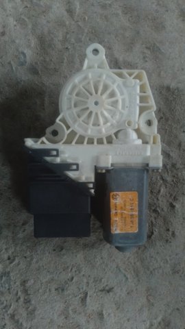 Механізм склопідйомника двері задньої, правої 1J4959812C VAG