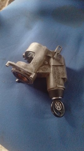 Замок запалювання 357905851 VAG