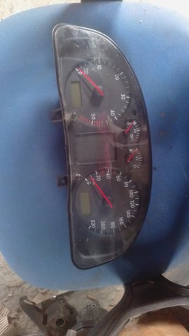 Щиток приладів 3B0919881N VAG