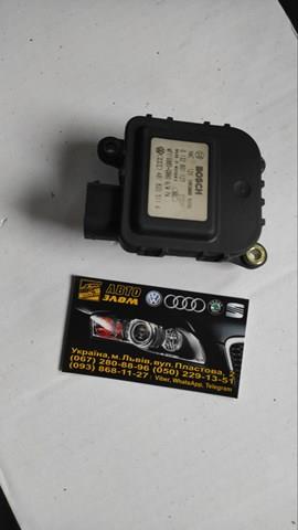Двигун заслінки печі 4B1820511A VAG