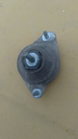 Подушка (опора) двигуна, ліва 8A0199379E VAG