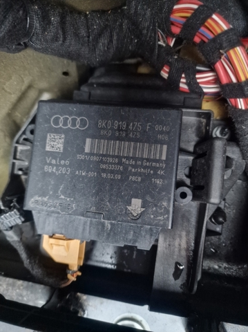 Модуль керування (ЕБУ) парктроніком 8K0919475F VAG