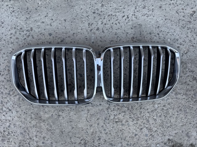 Облицювання радіатора 7454887 BMW