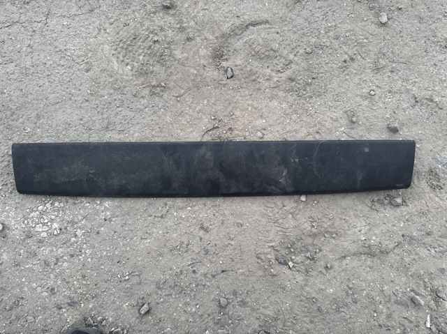 Обшивка ляди 90904JG00A NISSAN