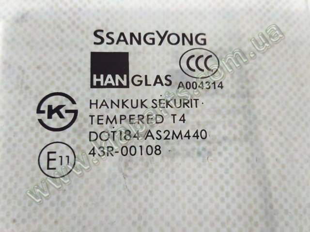 Скло заднє ліве 7331108010 SSANG YONG