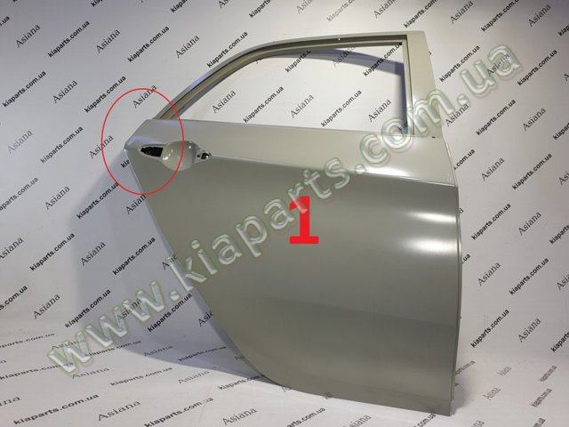 Двері задні в зборі 770041Y030 HYUNDAI