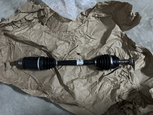 Привід лівий 31608486201 BMW