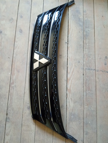 Решітка радіатора 7450B222 MITSUBISHI