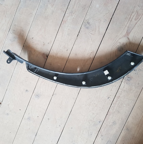 Накладка задньої лівої двері 7506278010 TOYOTA