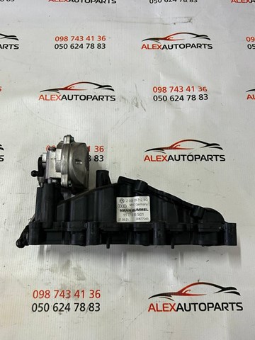 Колектор впускний, правий 059129712BQ VAG