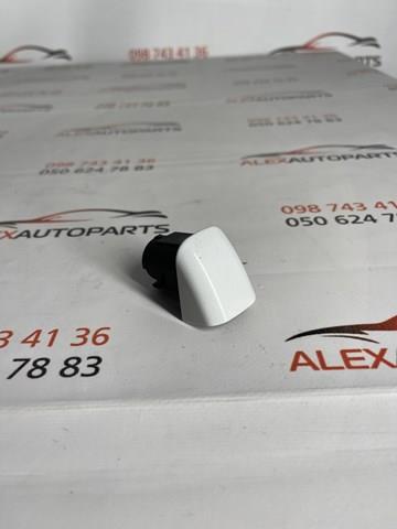 Накладка ручки дверей 8T0837167A VAG