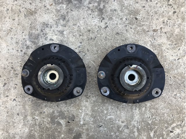 Опора стійки амортизатора переднього Opel Astra K