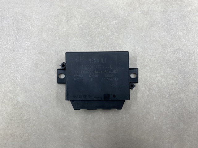Модуль (блок ЕБУ) управління парктроніком 259907172R RENAULT