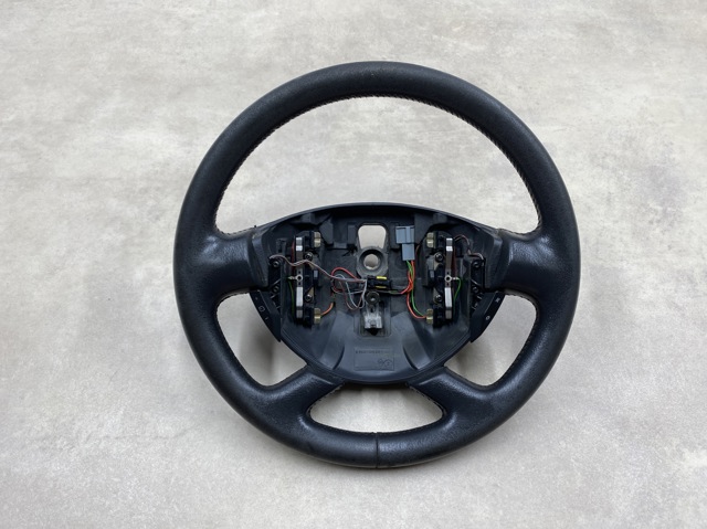 Рульове колесо 8200004211 RENAULT