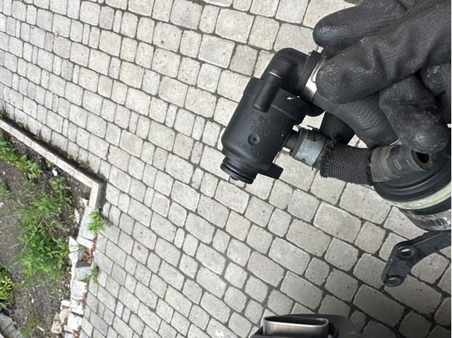 Термостат 059122111D VAG