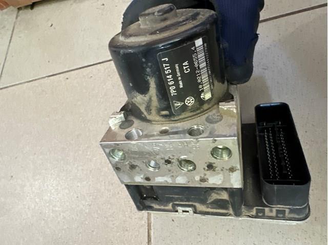 Блоки ABS 7P0614517J VAG