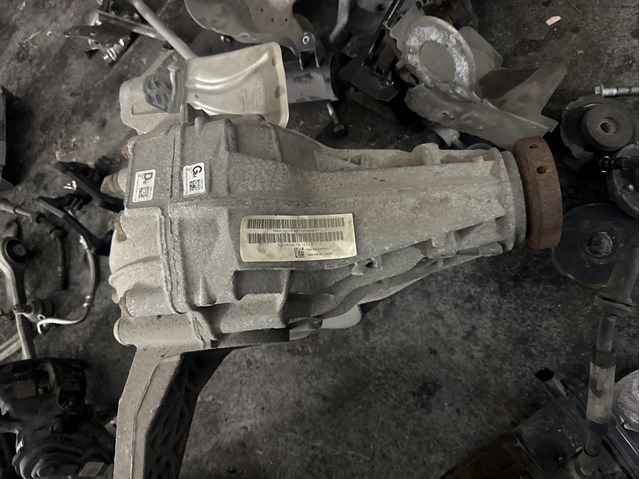 Міст середній в зборі 95B525015K PORSCHE