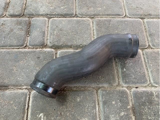 Трубка, що нагнітається права 11612248643 BMW