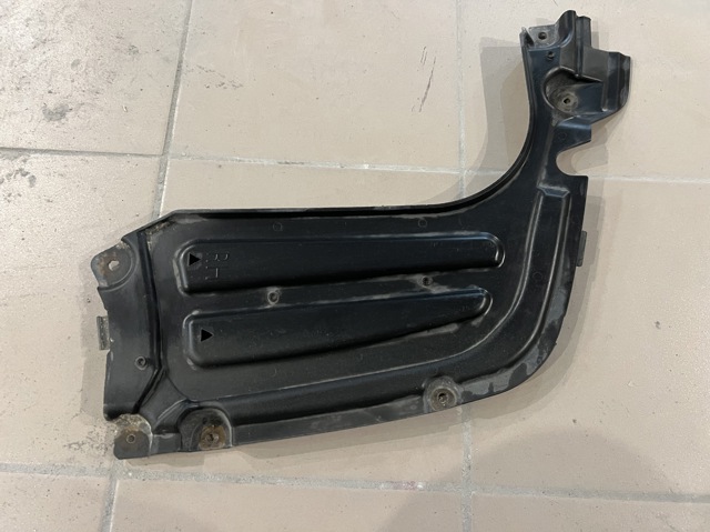 Захист днища, задній правий 51758091980 BMW