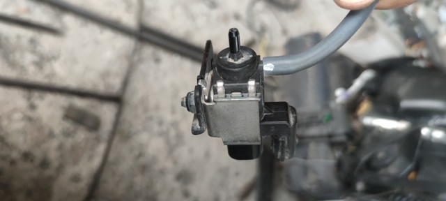 Клапан соленоїд регулювання заслонки EGR 283242G000 HYUNDAI