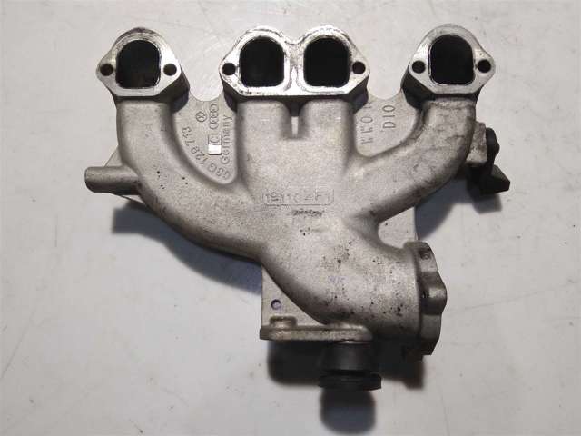 Колектор впускний 03G129713C VAG