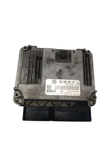 Блок електронного управління 03G906021LP VAG