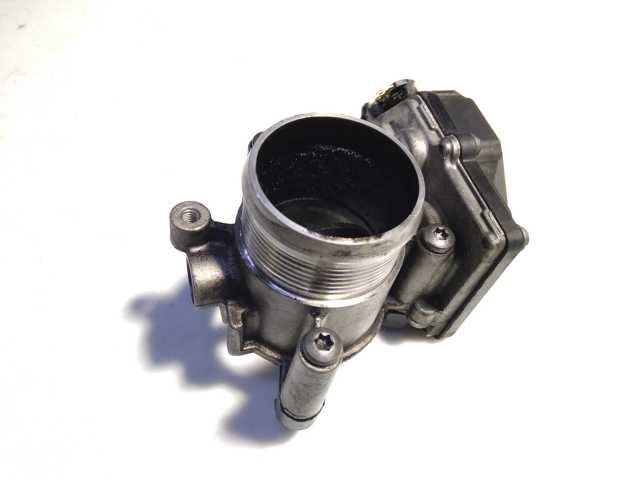 Дросільна заслінка в зборі 03L128063C VAG