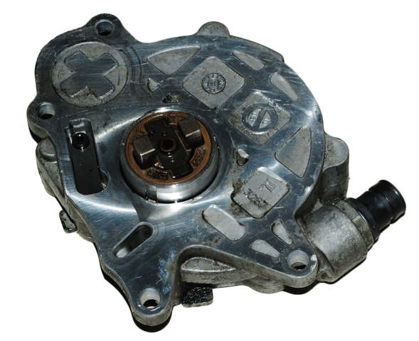 Насос вакуумний 03L145100B VAG
