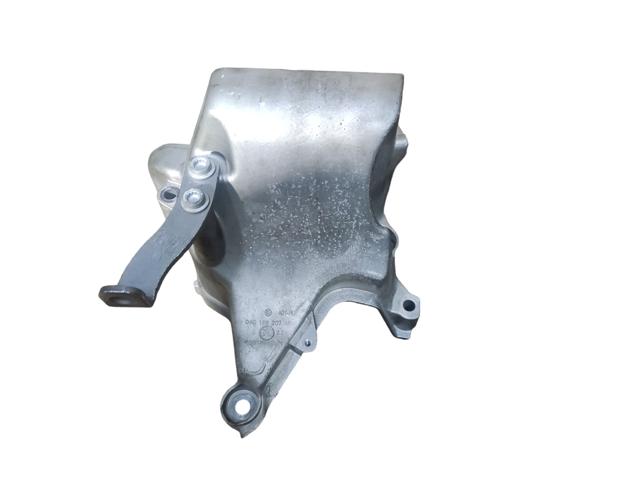 Кронштейн подушки (опори) двигуна, правої 04C199207AF VAG