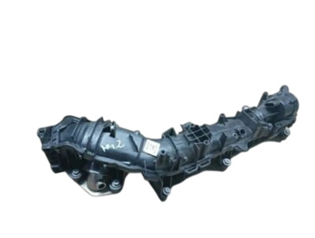 Колектор впускний 11618579246 BMW