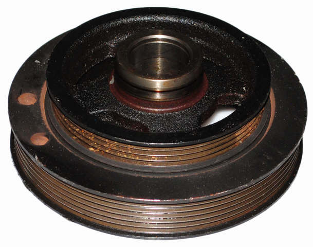 Демпферний шків колінвала 123038J101 NISSAN