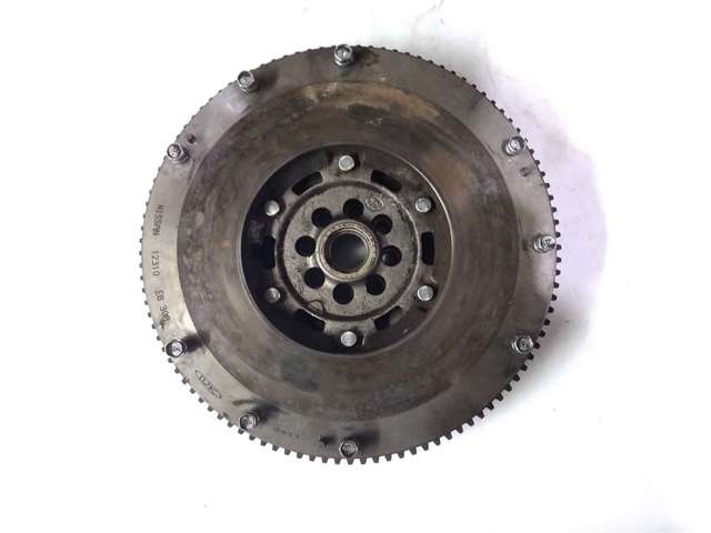 Маховик із зубчастим ободом в зборі 12310EB30A NISSAN
