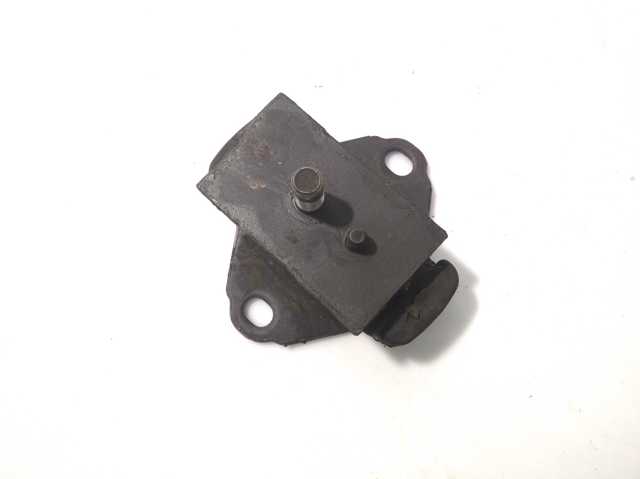 Подушка передньої опори двигуна 1236130060 TOYOTA