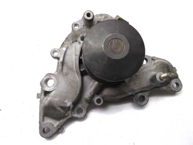 Насос охолоджуючої рідини 1300A012 MITSUBISHI