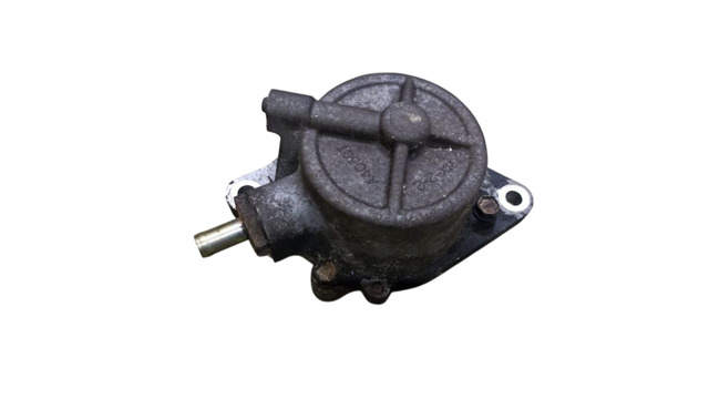 Насос вакуумний 1339680 FORD