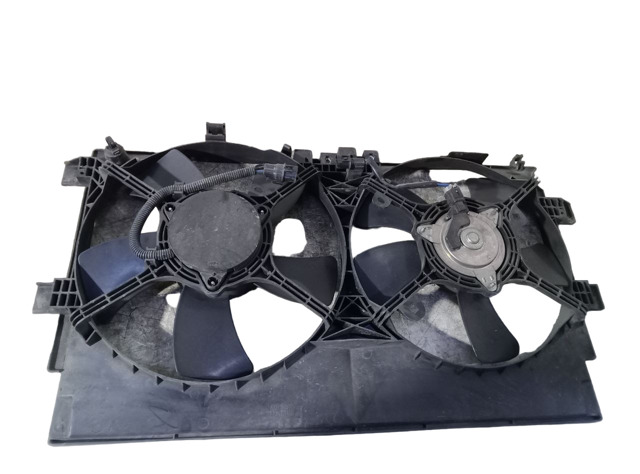 Мотор вентилятора системи охолодження, лівий 1355A101 MITSUBISHI
