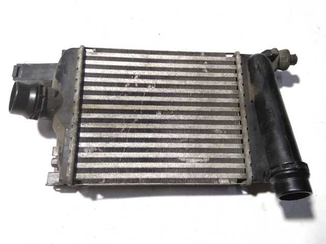 Радіатор інтеркулера 144963014R RENAULT