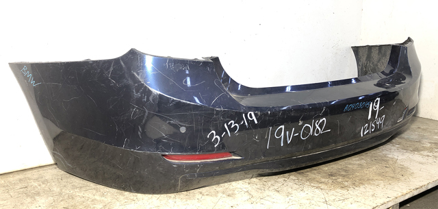 Буфер (бампер) задній 15857711 BMW