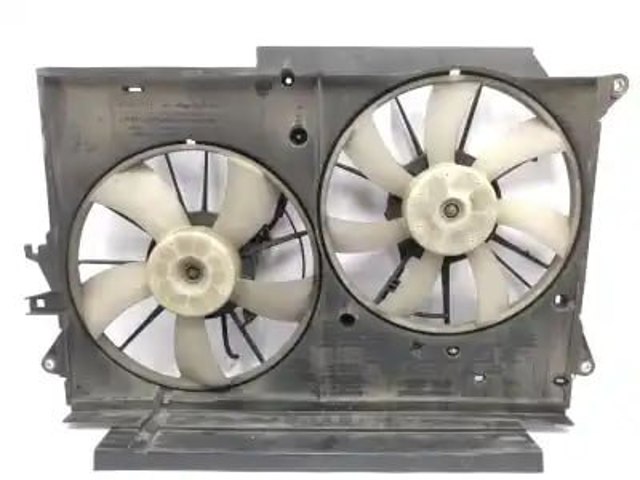 Двигун вентилятора системи охолодження, правий Тойота Рав 4 3