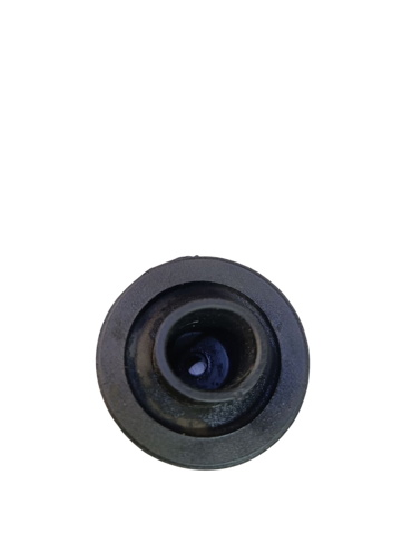 Подушка радіатора кондиціонера, верхня 1652328030 TOYOTA