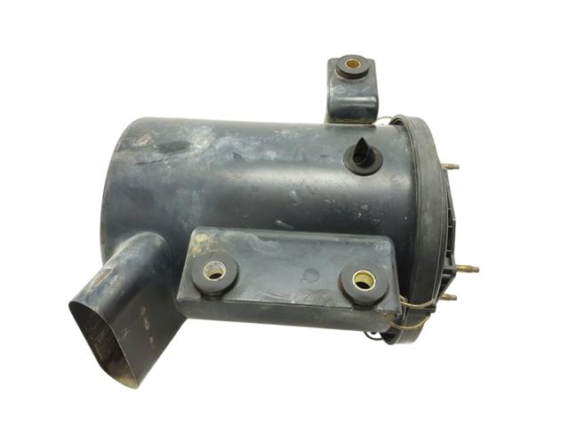 Корпус повітряного фільтра 165287F003 NISSAN