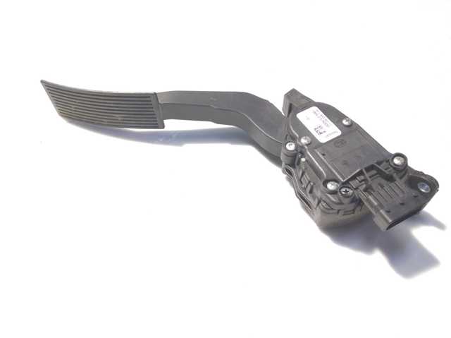 Педаль акселератора 18002EA000 NISSAN