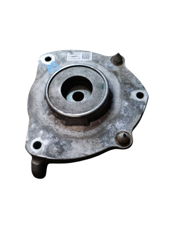 Кріплення переднього амортизатора 1EA412331B VAG
